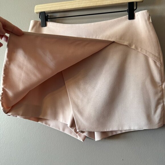 Women's S BCBGMaxAzria Codie Skort Light Pink - Picture 5 of 11